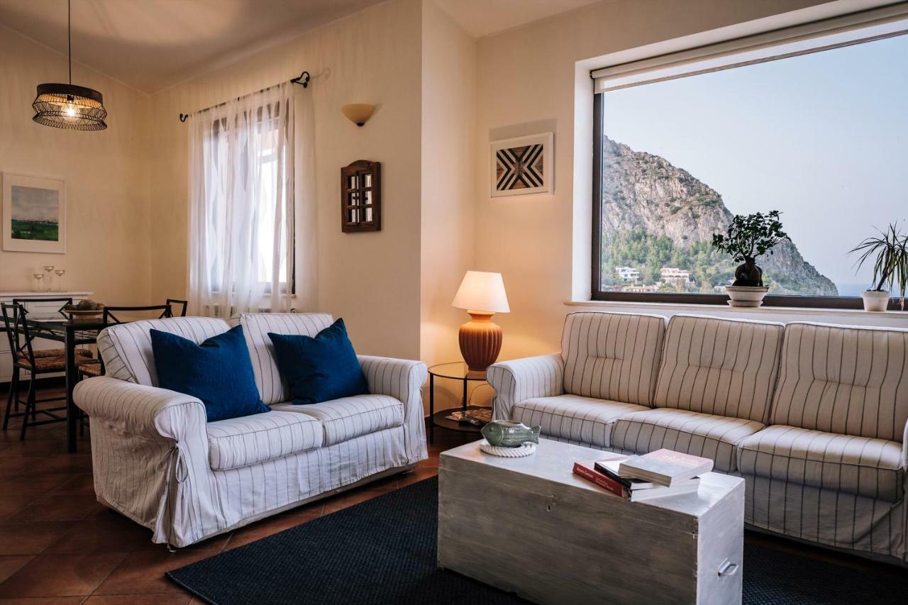 Zabbara Capo Zafferano Ferienhaus
